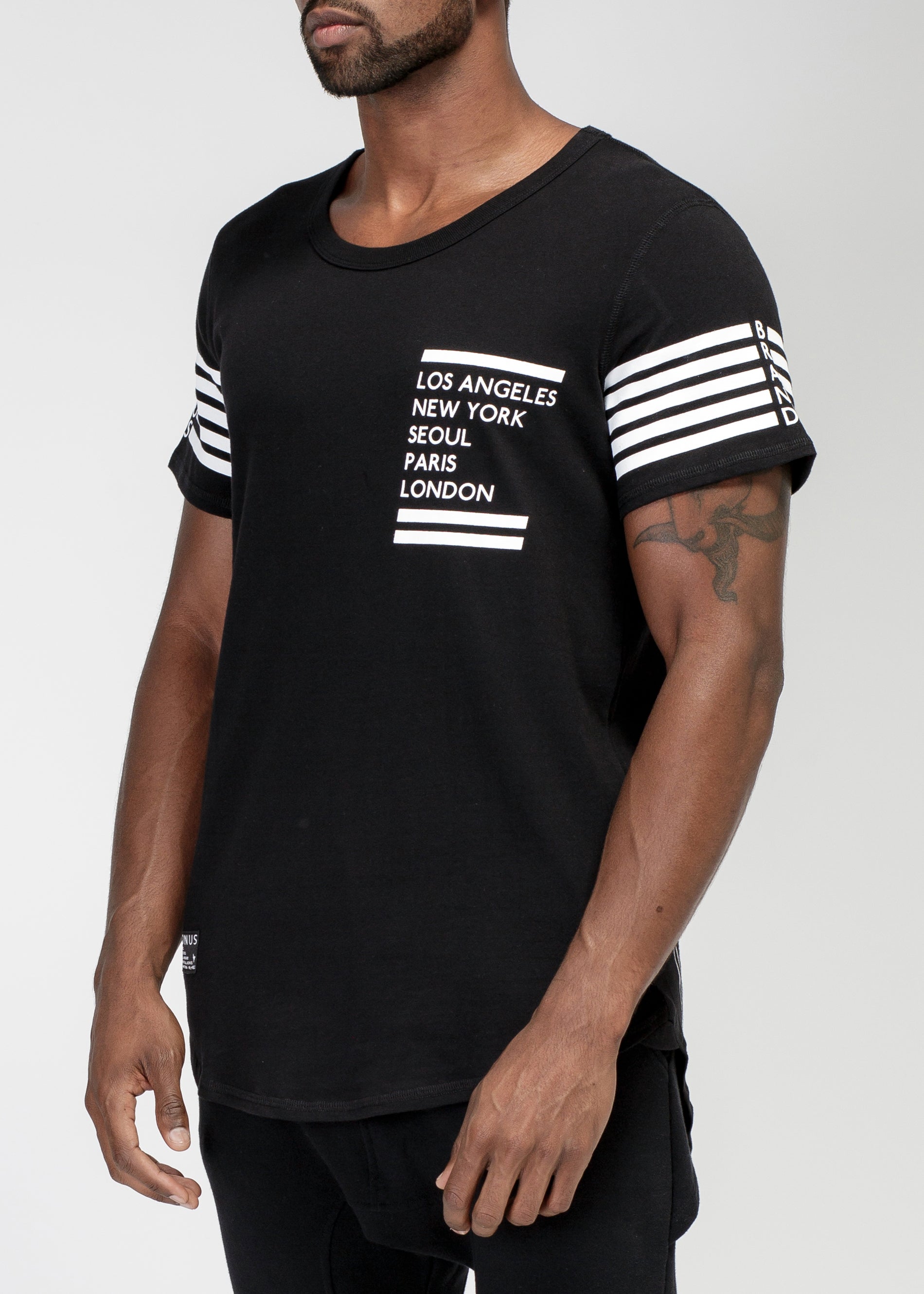 MENS SCALLOP TEE