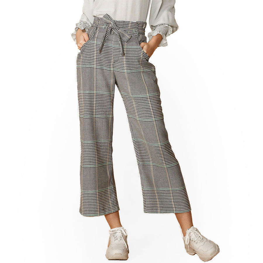 Women's Plaid Tie Waist Cropped Pants in Fall Glen