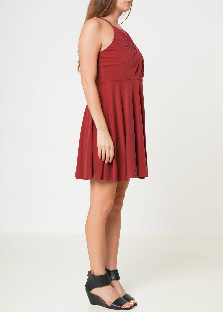 Women's Halter Neck Gathered Front Dress In Wine