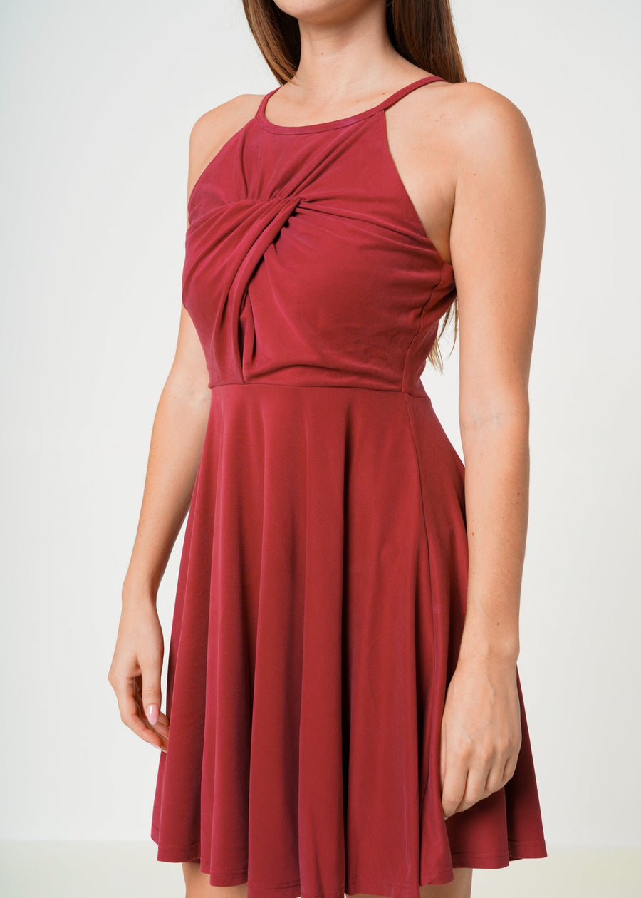 Women's Halter Neck Gathered Front Dress In Wine