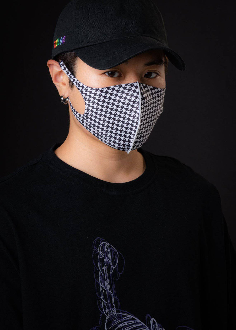 Konus Anti Bacterial Houndstooth Plaid 3D Mask in Black [3PCS SET] - shopatkonus